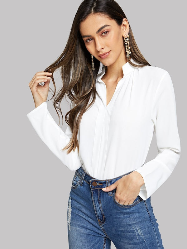 APATE V-Cut Neck Blouse